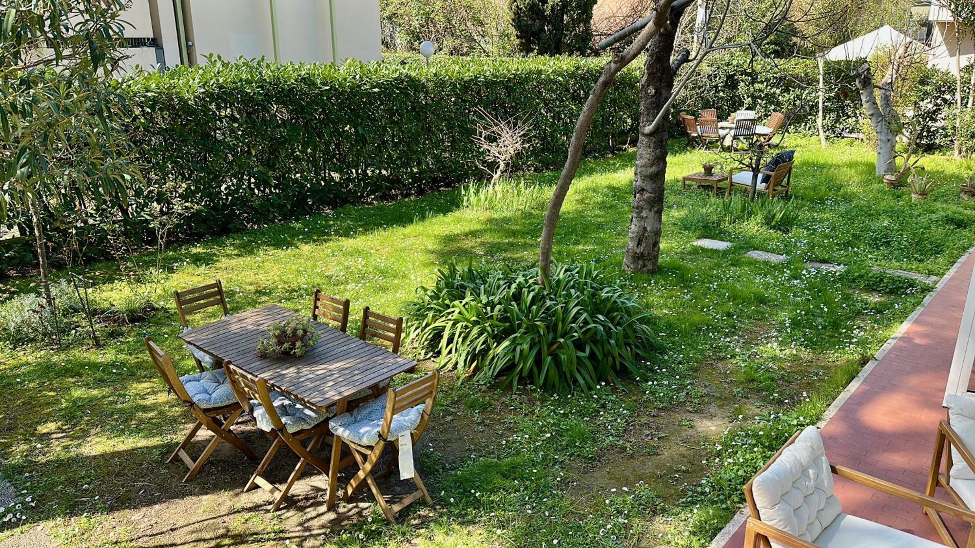 Appartamenti Villa Renata Riccione Exterior foto